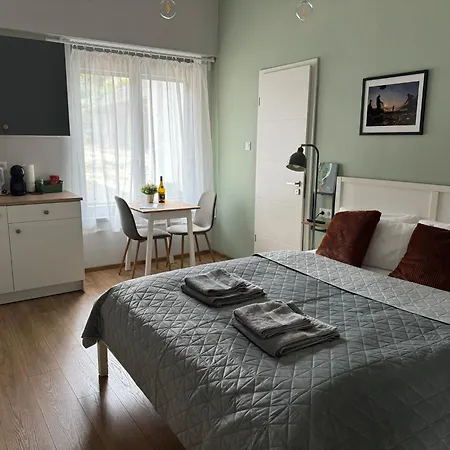 Kastelykert Vendeghaz Hotel apartamentowy