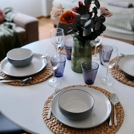 Hotel apartamentowy Kastelykert Vendeghaz Tata