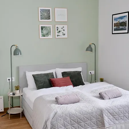 Appart hôtel Kastelykert Vendeghaz *