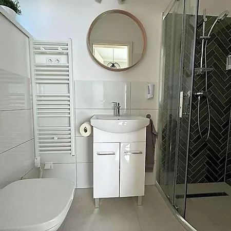 Kastélykert Apartmanhotel