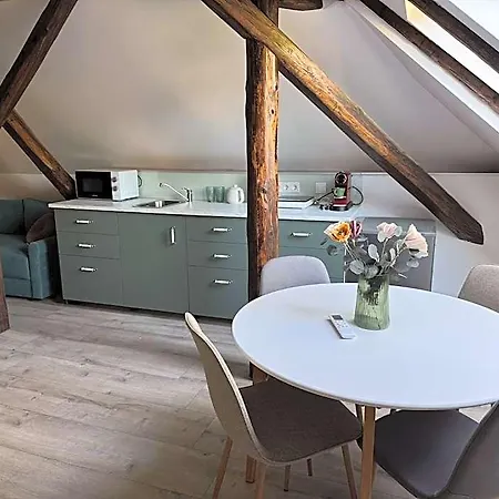 Kastélykert Apartmanhotel