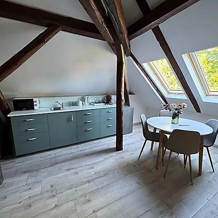 Kastélykert Apartmanhotel 3*