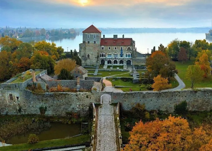 Kastelykert Vendeghaz Hotel apartamentowy 3*