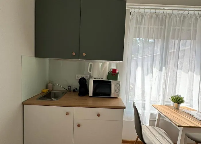 Hotel apartamentowy Kastelykert Vendeghaz