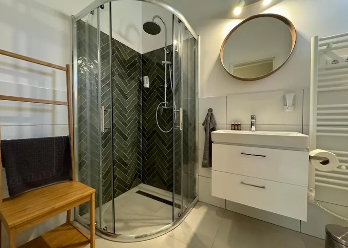 Hotel apartamentowy Kastelykert Vendeghaz Tata