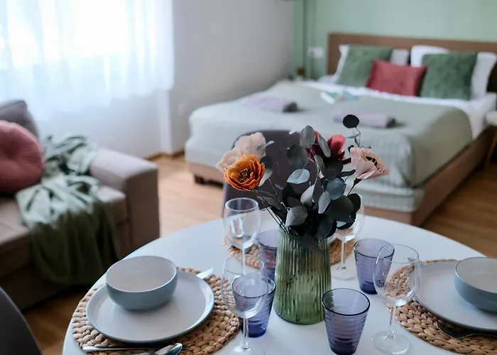 Hotel apartamentowy Kastelykert Vendeghaz