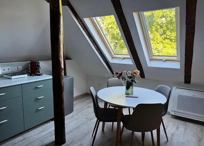 Kastelykert Vendeghaz Hotel apartamentowy